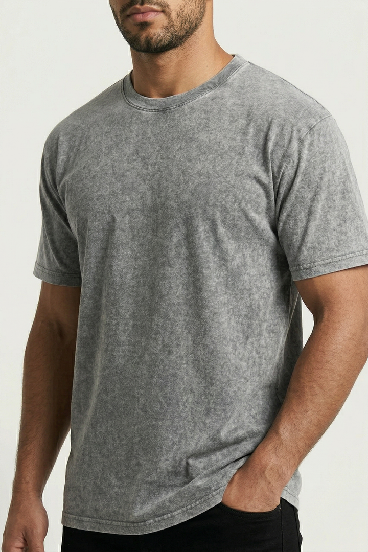 Vintage Wash Essential T-Shirt – White Grey